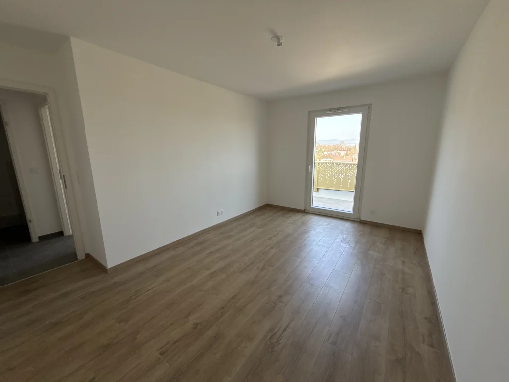 Attique T4 avec terrasse et balcon – Disponible immédiatement à Issenheim