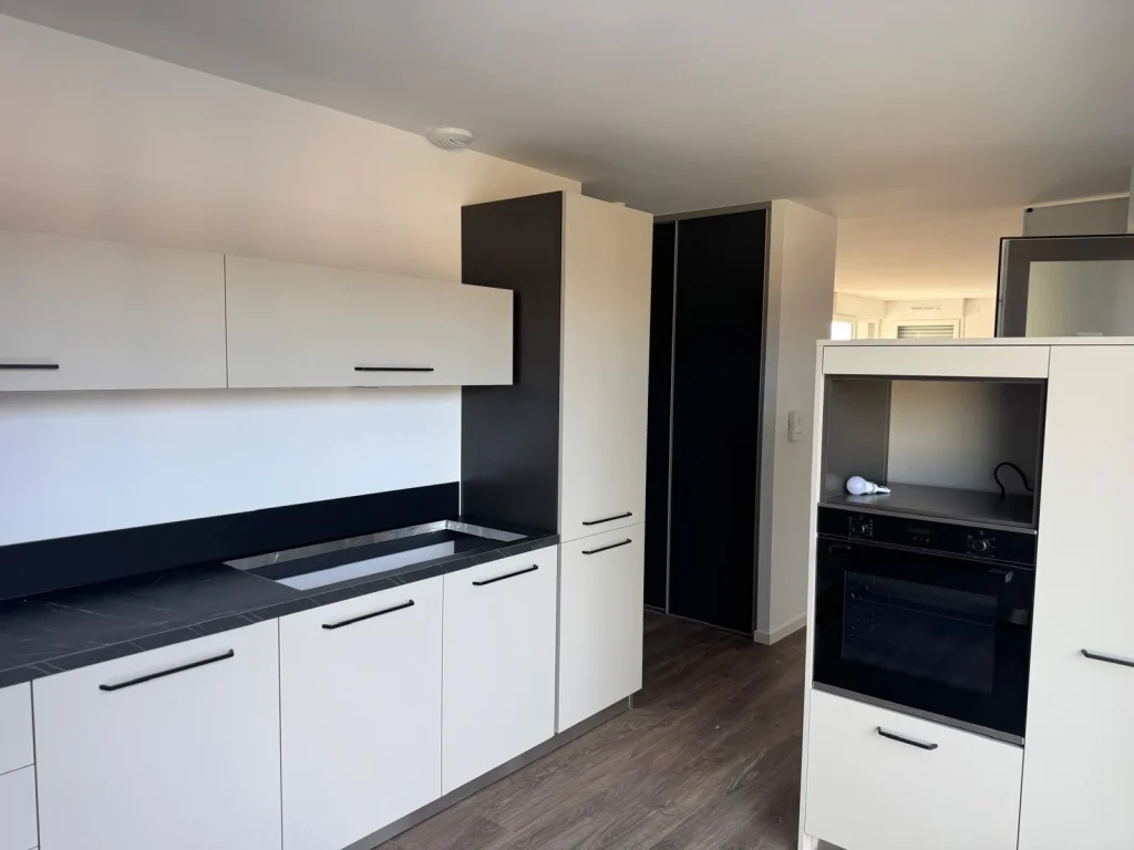 Superbe appartement en attique disponible immédiatement à Issenheim