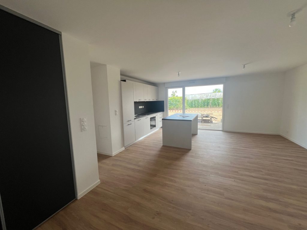 Appartement 3 pièces avec jardin à Issenheim, idéal pour les familles